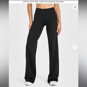 Oner Active Softmotion Straight Leg Bottoms - size small, long! Color: black.